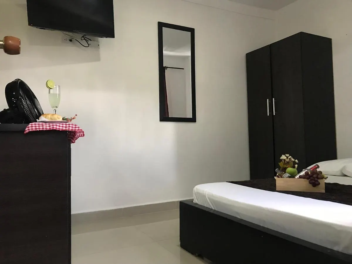 **  Hotel Bulerias 33 Medellín Colombia